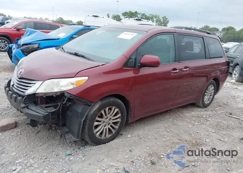 2015 Toyota Sienna Xle 8 Passenger from USA, damaged, VIN 5TDYK3DC9FS589560
